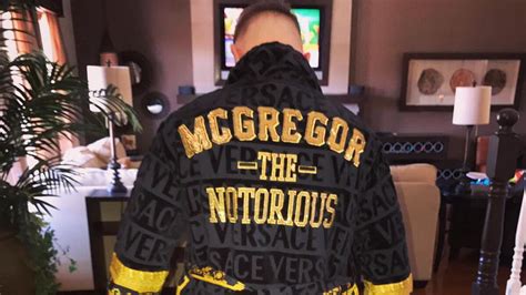 Pic: Conor McGregor gets Versace boxing robe ahead of Floyd 